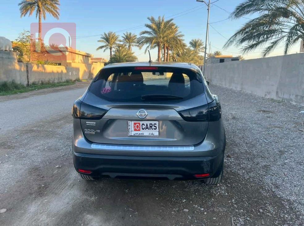 نيسان روج سبورت